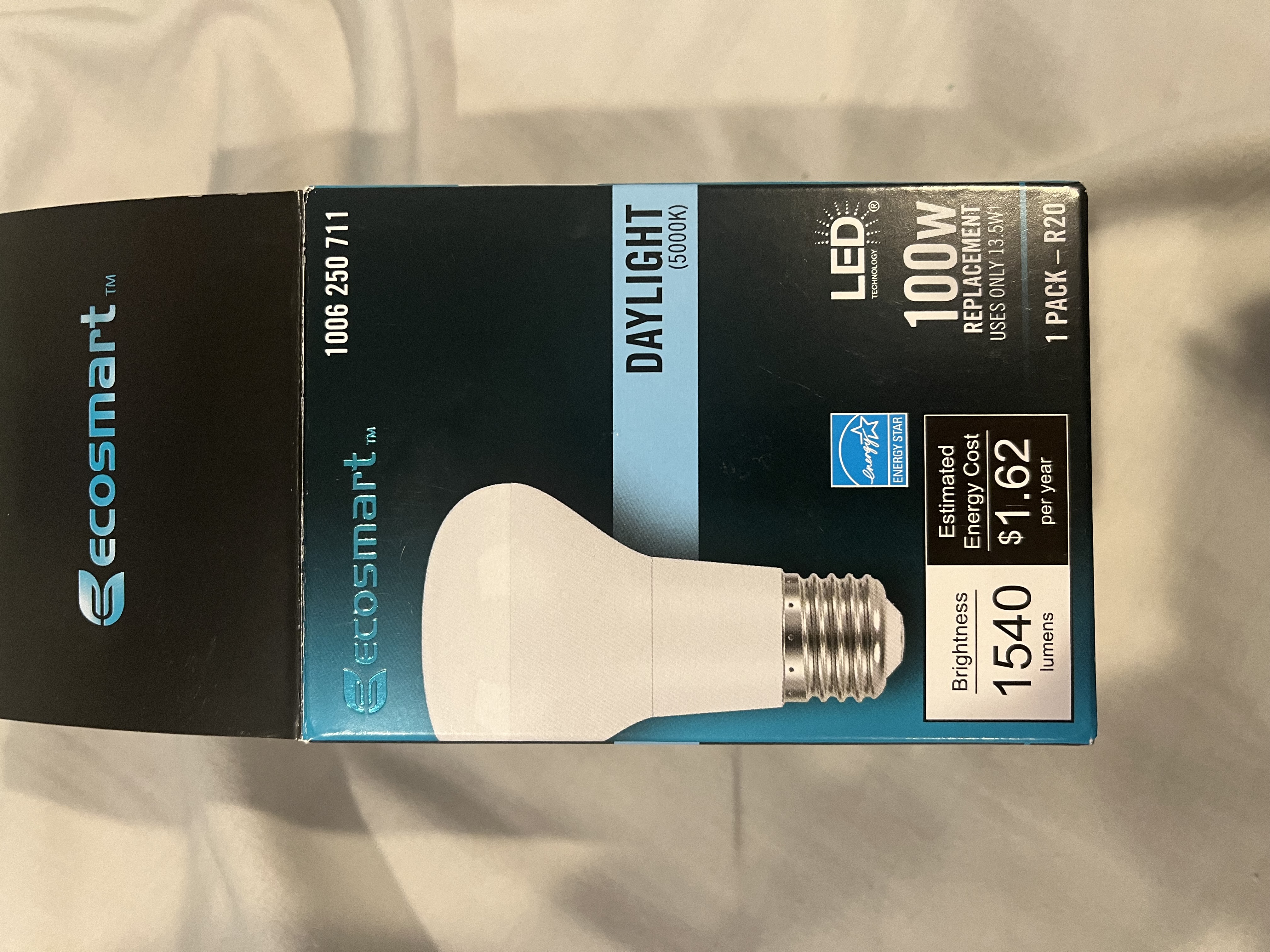 This is the lightbulb I have.